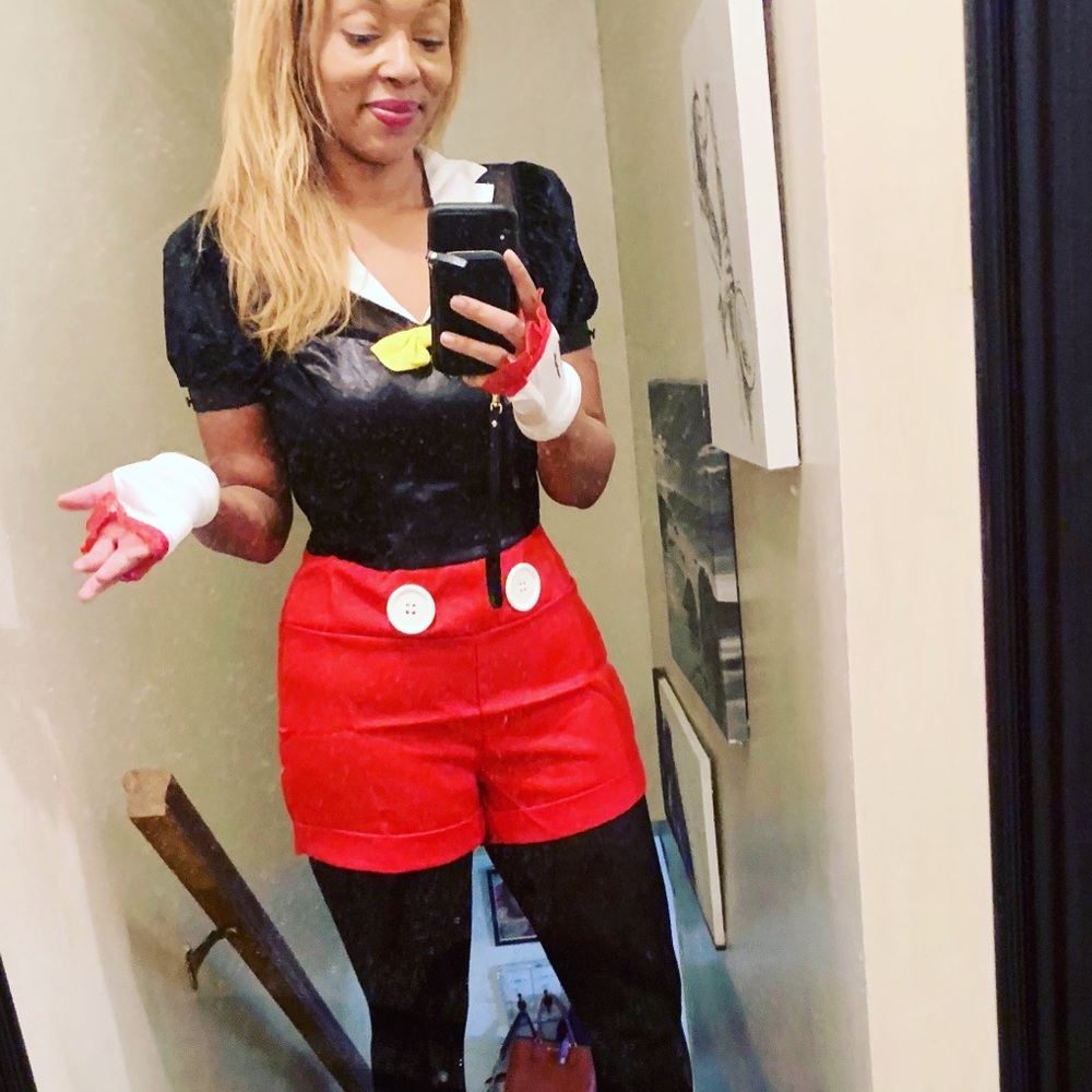 Adult women FULL Minnie Mouse costume (pictured)